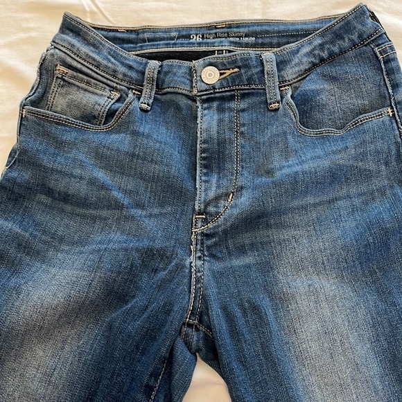 Levi’s High Rise Skinny Jeans Size 26 - Picture 4 of 7